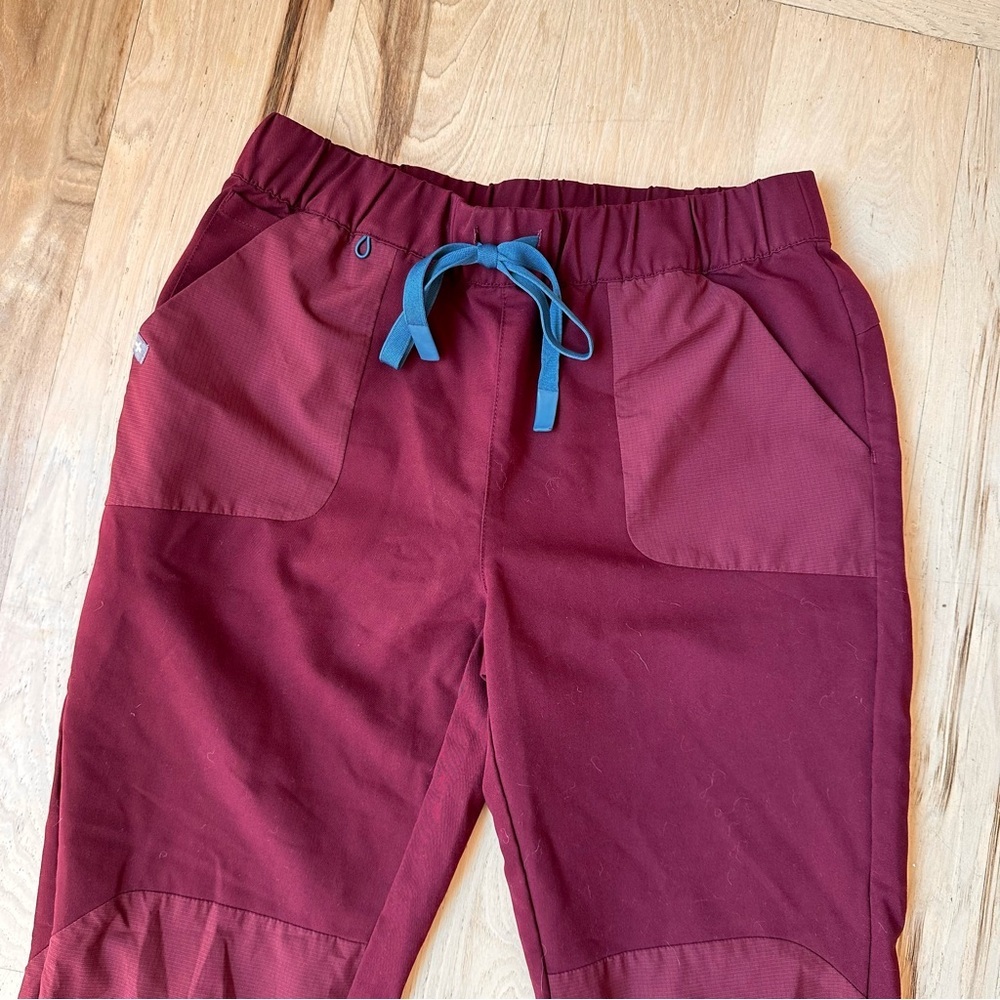Figs Burgundy Disney Mickey Mouse Jogger Scrub Pants size XS - Picture 2 of 8